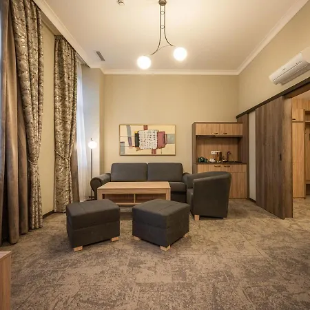 Efi Superior & Pivovar Hotel