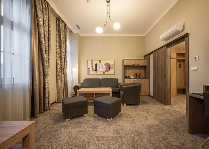 Hotell Efi Superior & Pivovar 4*